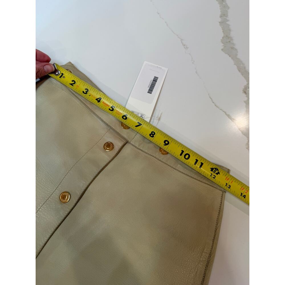 Vtg Gucci Leather Mini A Line Skirt Sz 2 4 Tan Beige Designer Gold Snap Front - Picture 7 of 11